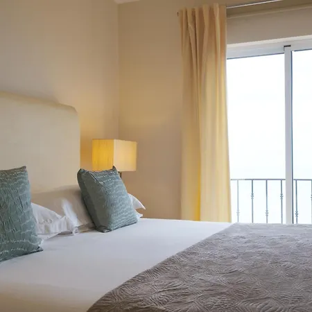 Palheiro Village Holiday park 5*