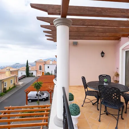 Holiday park Palheiro Village 5*