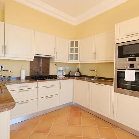 Holiday park Palheiro Village 5*