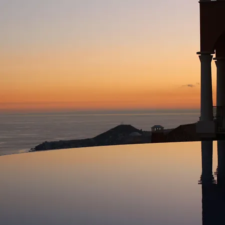 Palheiro Village Üdülőpark 5*