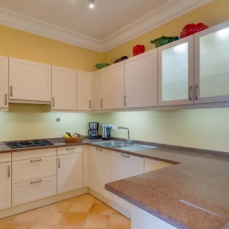 Palheiro Village 5* فونشال