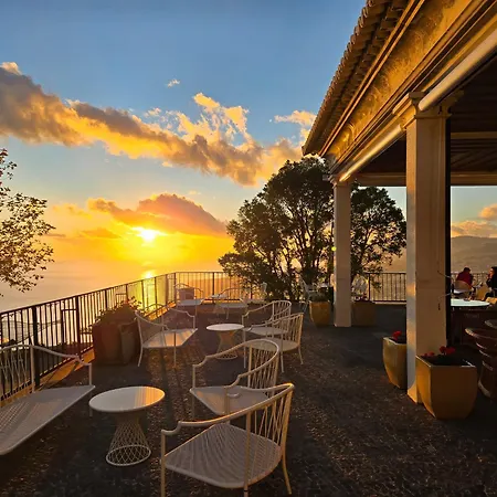 Palheiro Village 5* Фуншал