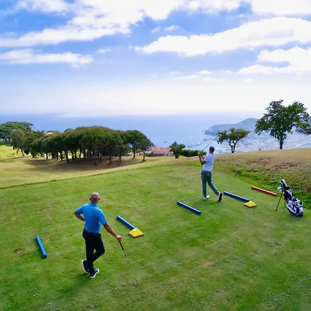 Palheiro Village База отдыха