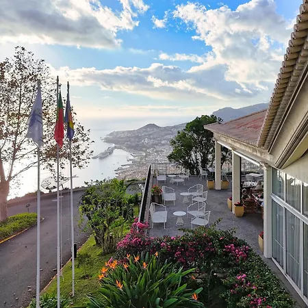 Palheiro Village- Villas & Apartments Vakantiepark 5*