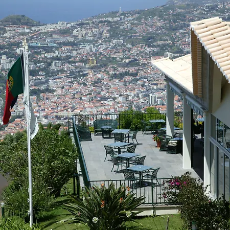 Palheiro Village- Villas & Apartments