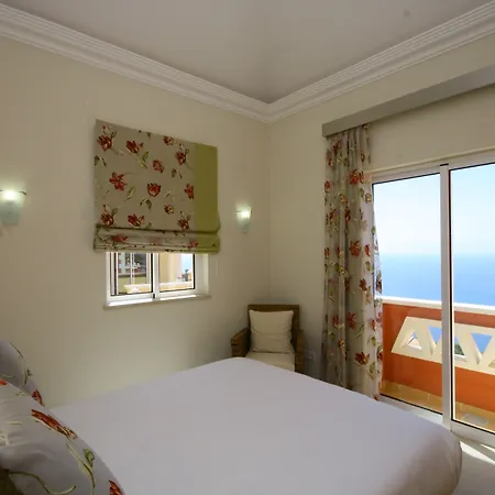 Palheiro Village 5* Фуншал