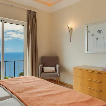 Palheiro Village- Villas & Apartments Funchal (Madeira)