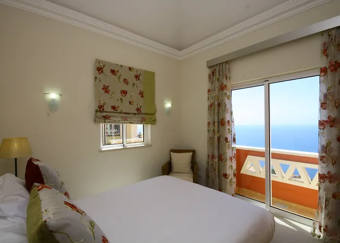 Palheiro Village 5* فونشال