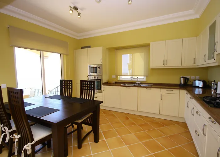 Holiday park Palheiro Village